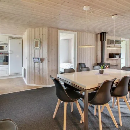 Holiday Aaro - 1-5km From The Sea In Western Jutland By Interhome *